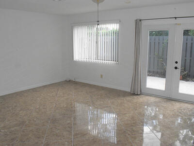 905 Riverside Drive, Greenacres, FL 33463