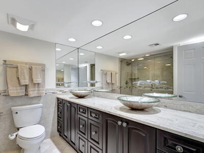 5420 N Ocean Drive, Singer Island, FL 33404