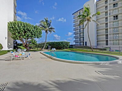 5420 N Ocean Drive, Singer Island, FL 33404