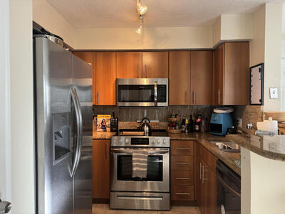 1020 Crystal Way, Delray Beach, FL 33444