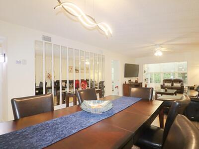 133 Lakes End Drive, Fort Pierce, FL 34982