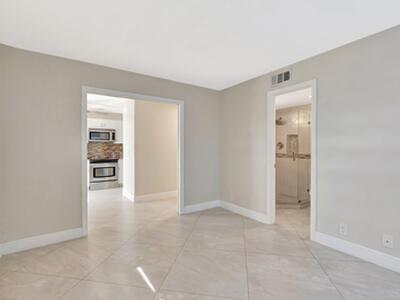 1131 Violet Terrace, Delray Beach, FL 33445