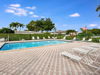 1131 Violet Terrace, Delray Beach, FL 33445