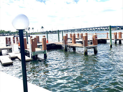 2840 S Ocean Boulevard, Palm Beach, FL 33480