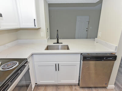 1531 SE Royal Green Circle, Port Saint Lucie, FL 34952