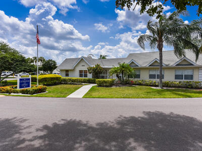 1531 SE Royal Green Circle, Port Saint Lucie, FL 34952