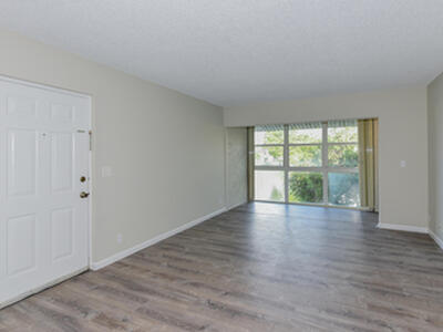 1531 SE Royal Green Circle, Port Saint Lucie, FL 34952