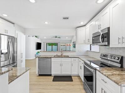 10581 Mendocino Lane, Boca Raton, FL 33428