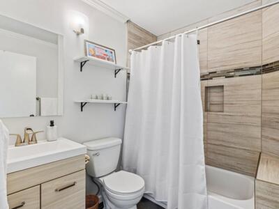 10581 Mendocino Lane, Boca Raton, FL 33428