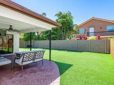 10581 Mendocino Lane, Boca Raton, FL 33428