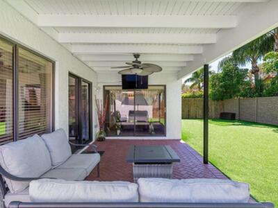 10581 Mendocino Lane, Boca Raton, FL 33428