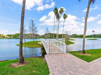 10581 Mendocino Lane, Boca Raton, FL 33428