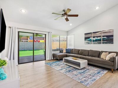 10581 Mendocino Lane, Boca Raton, FL 33428