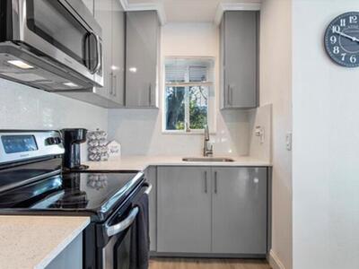 113 Phippen Waiters Road, Dania Beach, FL 33004