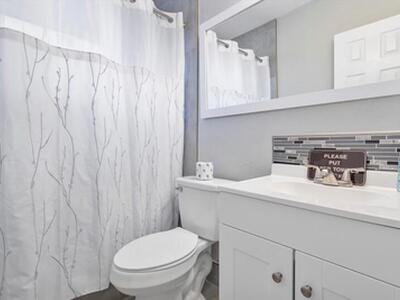 113 Phippen Waiters Road, Dania Beach, FL 33004