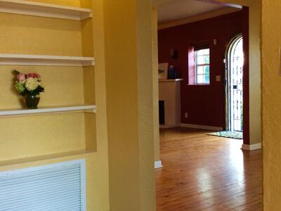 382 Ellamar Road, West Palm Beach, FL 33405