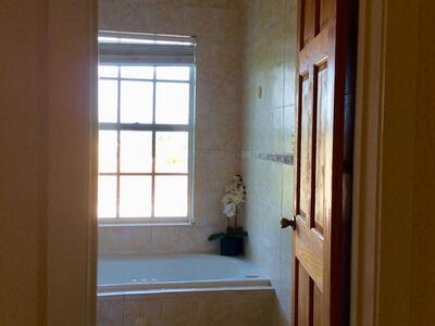 382 Ellamar Road, West Palm Beach, FL 33405