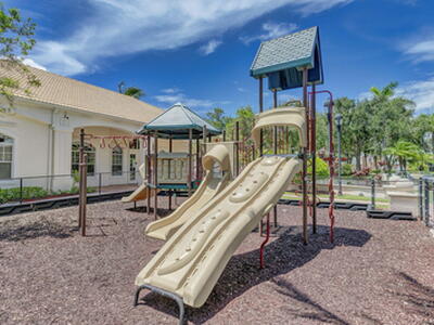 5301 Myrtlewood Circle E, Palm Beach Gardens, FL 33418