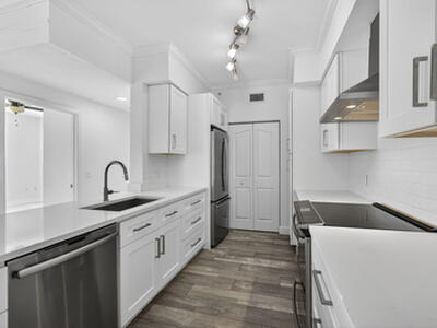 5301 Myrtlewood Circle E, Palm Beach Gardens, FL 33418