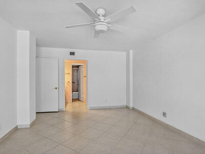 800 SE 20th Avenue, Deerfield Beach, FL 33441