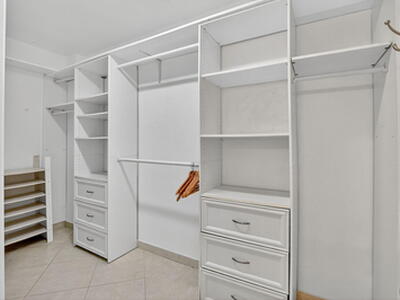 800 SE 20th Avenue, Deerfield Beach, FL 33441