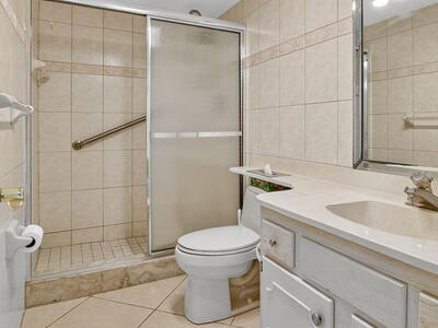 800 SE 20th Avenue, Deerfield Beach, FL 33441