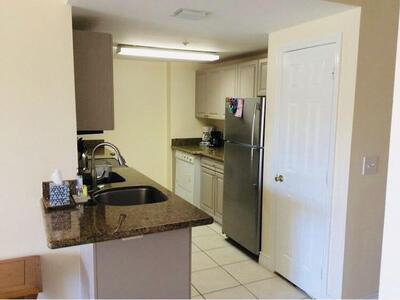 2100 Greenview Shores Boulevard, Wellington, FL 33414