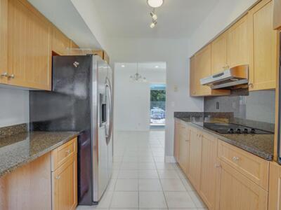 254 NW 6th Avenue, Boca Raton, FL 33432