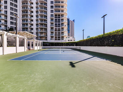 6365 Collins Avenue, Miami Beach, FL 33141