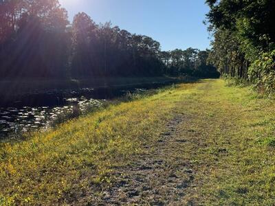 1711 Stallion Drive, Loxahatchee, FL 33470