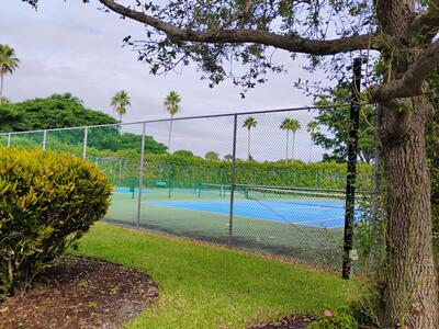 51 Mayfair Lane, Boynton Beach, FL 33426