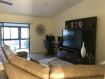 51 Mayfair Lane, Boynton Beach, FL 33426