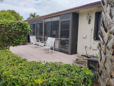 51 Mayfair Lane, Boynton Beach, FL 33426