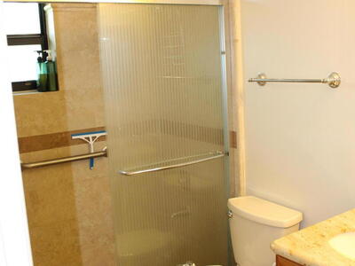 4595 Laurel Tree Road, Boynton Beach, FL 33436