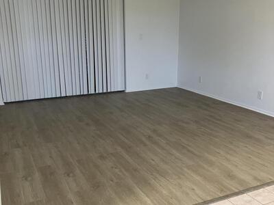 5483 Cresthaven Boulevard, West Palm Beach, FL 33415