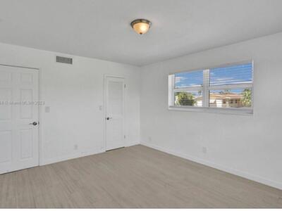 930 N 14 Court, Hollywood, FL 33020