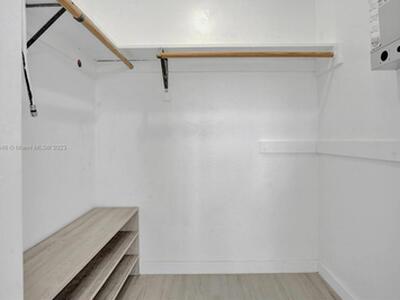 930 N 14 Court, Hollywood, FL 33020