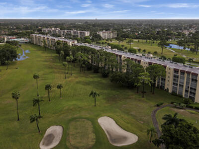 3755 Via Poinciana, Lake Worth, FL 33467