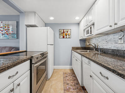 2565 S Ocean Boulevard, Palm Beach, FL 33480