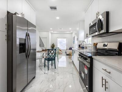 427 NW 13th Avenue, Boynton Beach, FL 33435