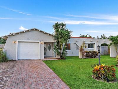 3931 Flag Drive, Palm Beach Gardens, FL 33410