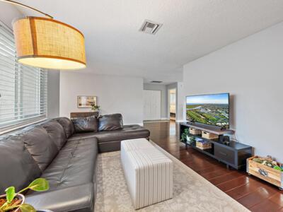 3931 Flag Drive, Palm Beach Gardens, FL 33410