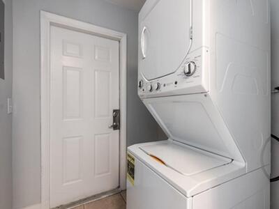 801 NE 3rd Street, Boynton Beach, FL 33435