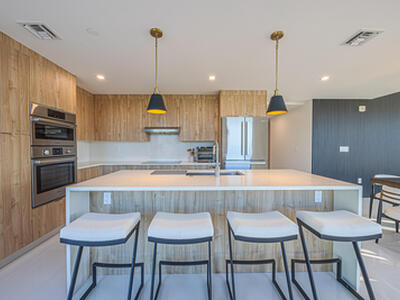 117 Lake Avenue, Lake Worth, FL 33460