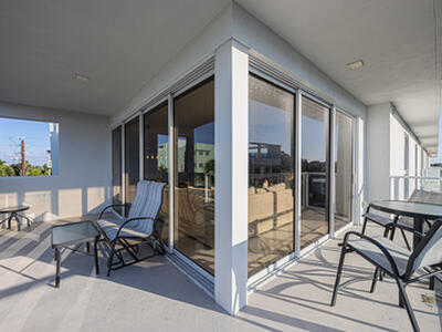 117 Lake Avenue, Lake Worth, FL 33460