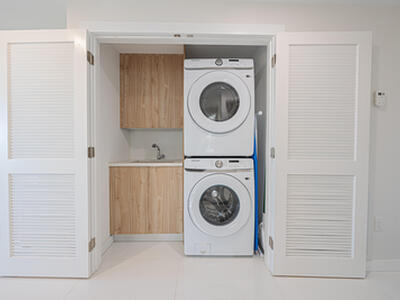 117 Lake Avenue, Lake Worth, FL 33460