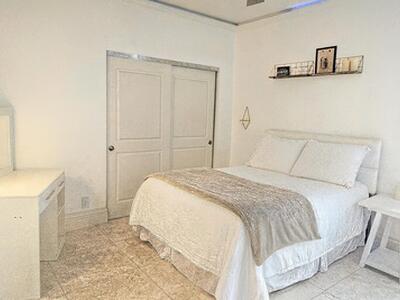 132 Thornton Drive, Palm Beach Gardens, FL 33418