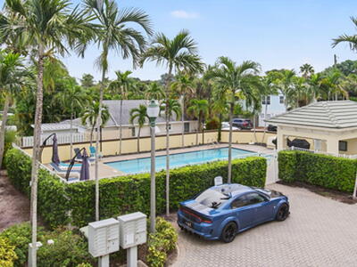 518 N Federal Highway, Lake Worth Beach, FL 33460