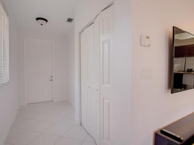 518 N Federal Highway, Lake Worth Beach, FL 33460