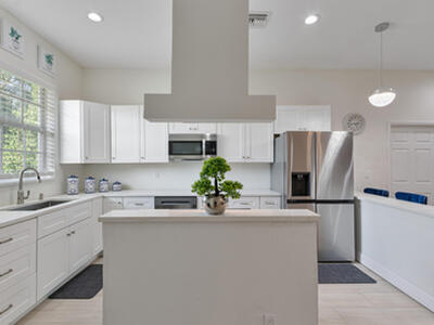 6934 Grapeview Boulevard, Loxahatchee, FL 33470